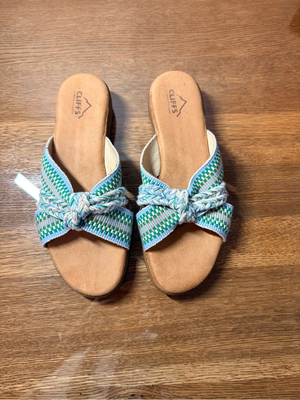 Cliffs by White Mountain Woven Slide Sandals